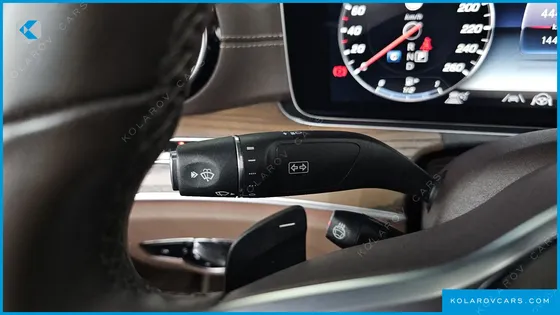 MERCEDES E-CLASS E300 4MATIC EXCLUSIVE