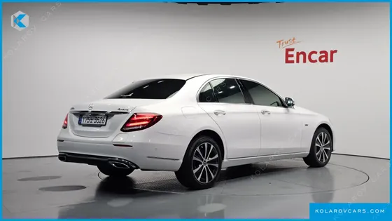 MERCEDES E-CLASS E300E 4MATIC EXCLUSIVE