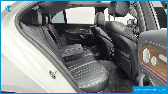 MERCEDES E-CLASS E300E 4MATIC EXCLUSIVE