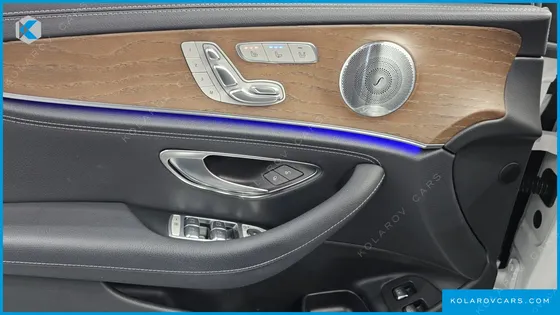 MERCEDES E-CLASS E300E 4MATIC EXCLUSIVE