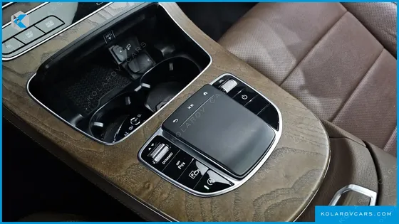MERCEDES E-CLASS E250 EXCLUSIVE