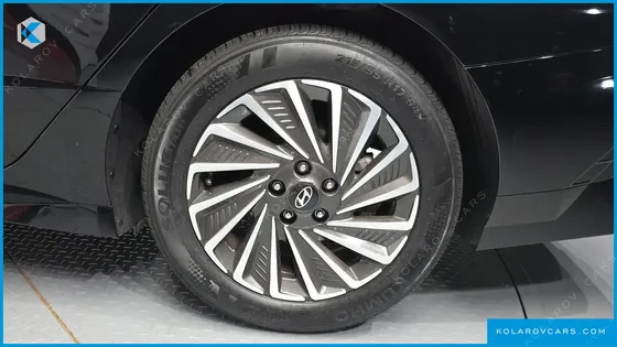HYUNDAI SONATA EXCLUSIVE