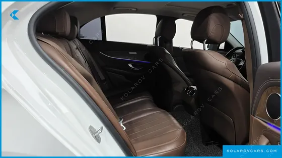 MERCEDES E-CLASS E220D 4MATIC EXCLUSIVE