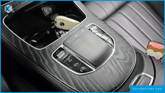 MERCEDES E-CLASS E300D 4MATIC COUPE