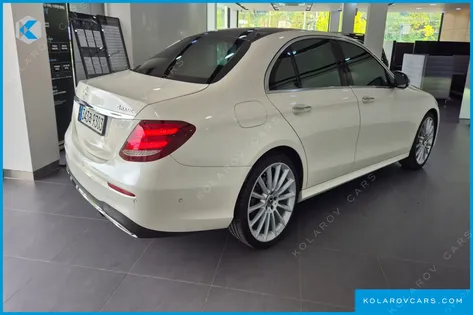 MERCEDES E-CLASS E300 4MATIC AVNATGARDE