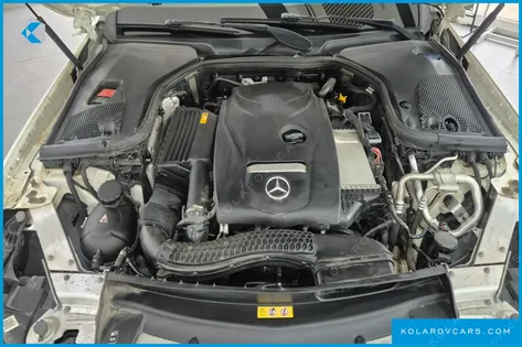 MERCEDES E-CLASS E300 4MATIC AVNATGARDE