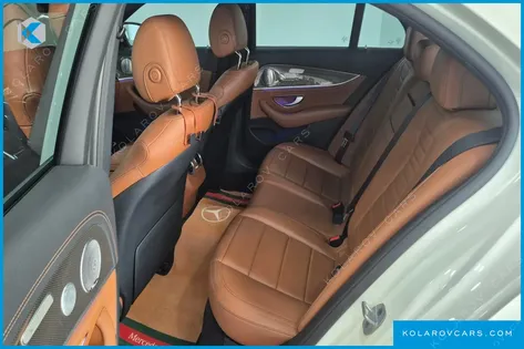 MERCEDES E-CLASS E300 4MATIC AVNATGARDE