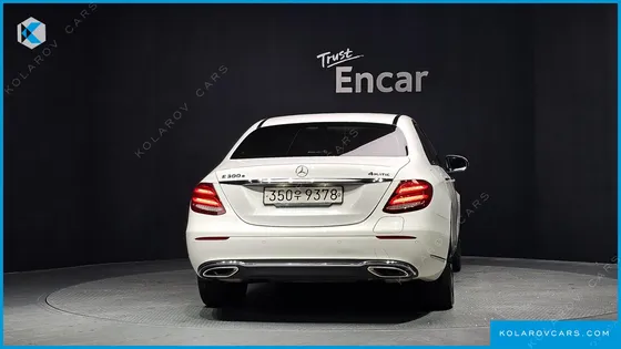 MERCEDES E-CLASS E300E 4MATIC EXCLUSIVE