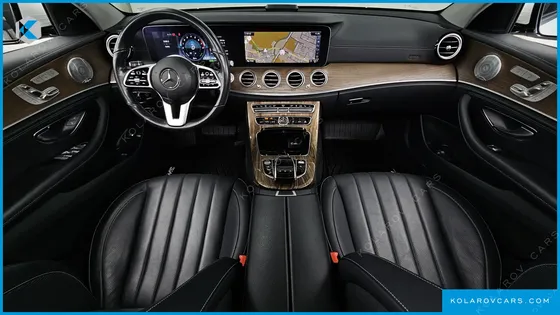MERCEDES E-CLASS E300E 4MATIC EXCLUSIVE