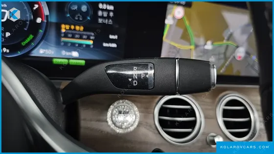 MERCEDES E-CLASS E300E 4MATIC EXCLUSIVE