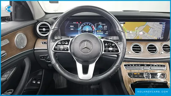 MERCEDES E-CLASS E300E 4MATIC EXCLUSIVE