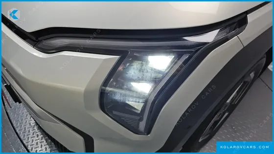 KIA EV3 STANDARD 2WD