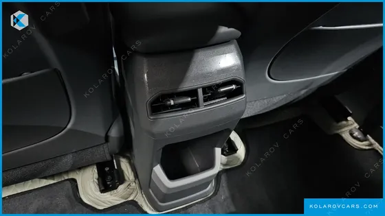 KIA EV3 STANDARD 2WD