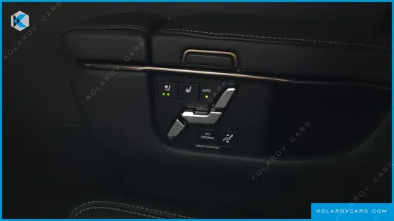 TOYOTA ALPHARD 2.5 HEV PREMIUM AWD