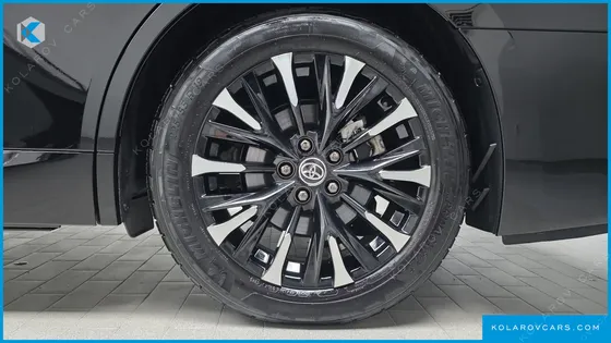 TOYOTA ALPHARD 2.5 HEV PREMIUM AWD
