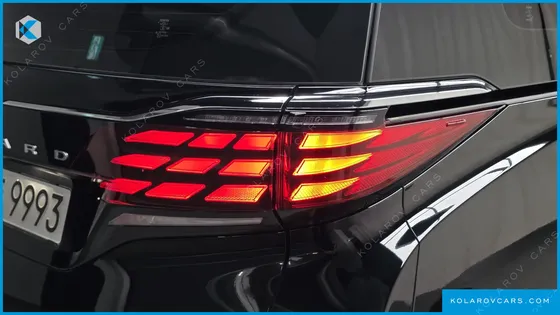 TOYOTA ALPHARD 2.5 HEV PREMIUM AWD