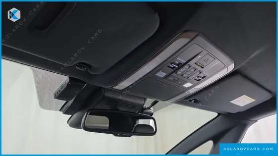 TOYOTA ALPHARD 2.5 HEV PREMIUM AWD