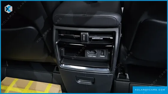 TOYOTA ALPHARD 2.5 HEV EXECUTIVE AWD