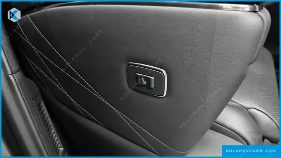 TOYOTA ALPHARD 2.5 HEV EXECUTIVE AWD