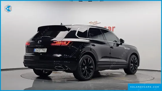 VOLKSWAGEN TOUAREG 3.0 TDI R-LINE