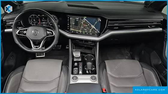 VOLKSWAGEN TOUAREG 3.0 TDI R-LINE