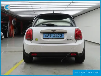 MINI COOPER RESOLUTE EDITION