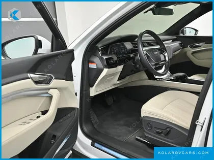 AUDI Q8 E-TRON 55 QUATTRO SPORTBACK