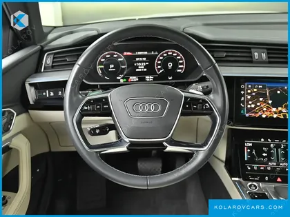 AUDI Q8 E-TRON 55 QUATTRO SPORTBACK