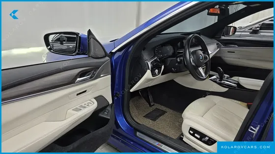 BMW GRAN TURISMO (GT) 630I XDRIVE M SPORT