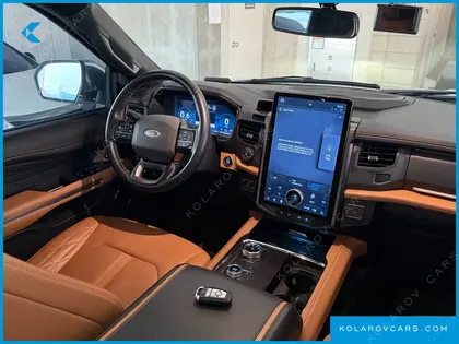 FORD EXPEDITION PLATINUM 4WD
