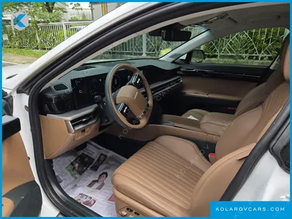 HYUNDAI GRANDEUR 2,5 GASOLINE 2WD