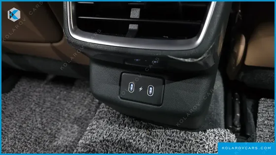 HYUNDAI GRANDEUR 2,5 GASOLINE 2WD