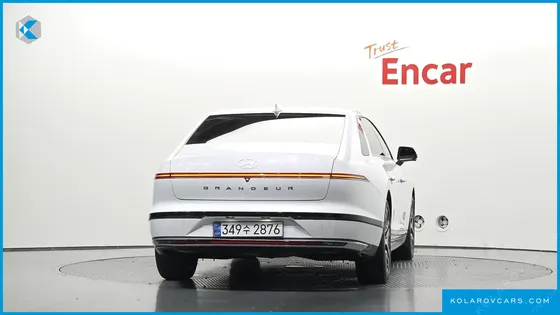 HYUNDAI GRANDEUR 2,5 GASOLINE 2WD
