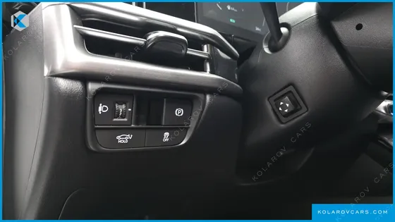 HYUNDAI GRANDEUR 2,5 GASOLINE 2WD