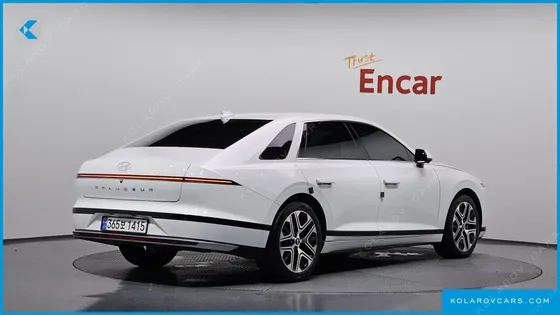 HYUNDAI GRANDEUR 2,5 GASOLINE 2WD