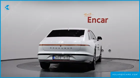 HYUNDAI GRANDEUR 2,5 GASOLINE 2WD