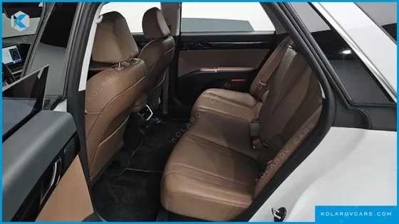 HYUNDAI GRANDEUR 2,5 GASOLINE 2WD