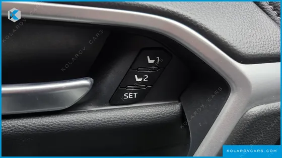 TOYOTA RAV4 2.5 4WD HYBRID