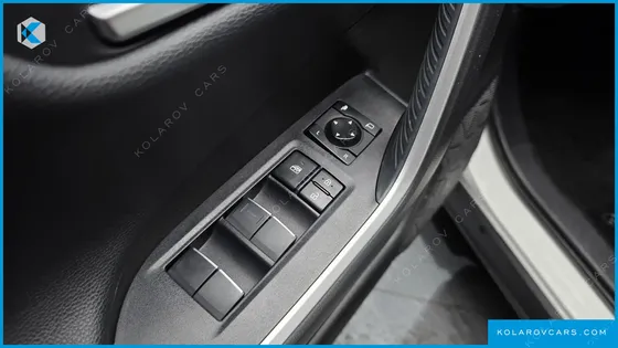 TOYOTA RAV4 2.5 4WD HYBRID