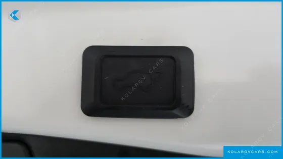TOYOTA RAV4 2.5 4WD HYBRID