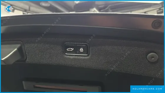 GENESIS G90 5.0 AWD