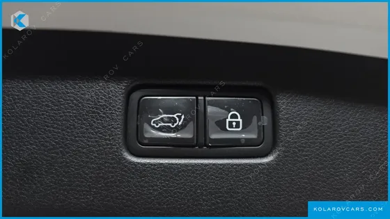 GENESIS GV70 2.5T GASOLINE 2WD