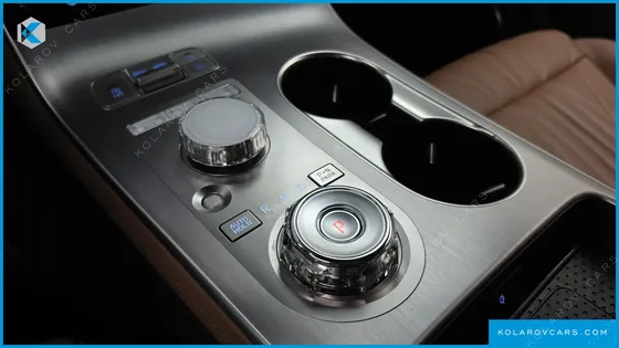 GENESIS GV70 2.5T GASOLINE 2WD