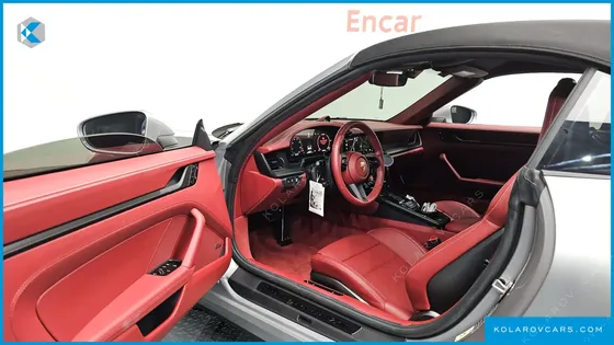 PORSCHE 911 CARRERA 4 GTS CABRIOLET