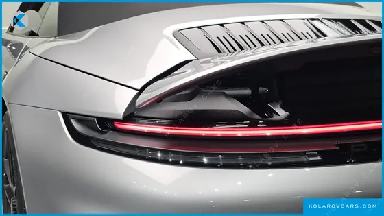 PORSCHE 911 CARRERA 4 GTS CABRIOLET