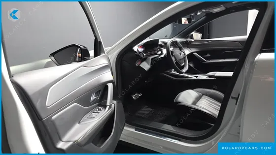 PEUGEOT 408 1.2 PURE TECH GT