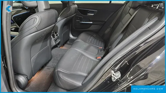 MERCEDES C-CLASS C300 4MATIC AMG LINE