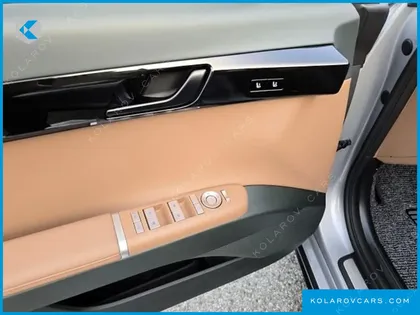 HYUNDAI GRANDEUR EXCLUSIVE