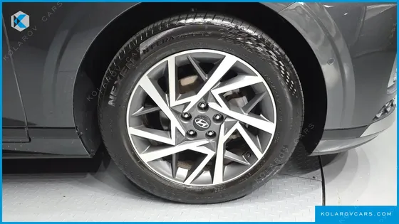 HYUNDAI GRANDEUR EXCLUSIVE
