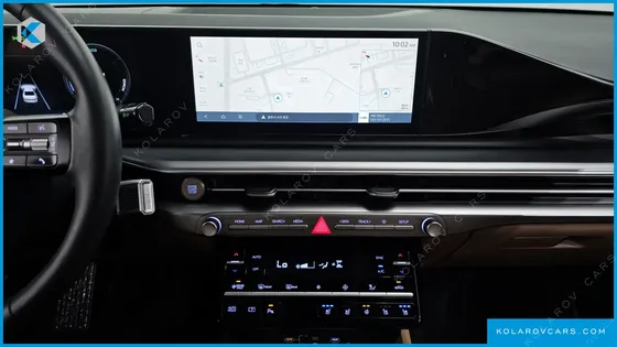 HYUNDAI GRANDEUR PREMIUM